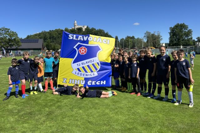 Už vyhlížíme konec sezony, říkají po Hluboké trenéři U11